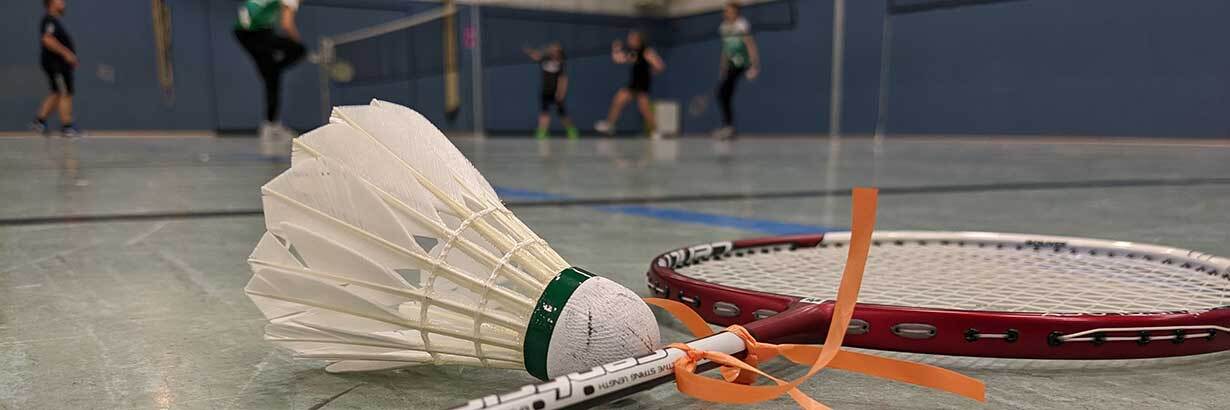 Badminton