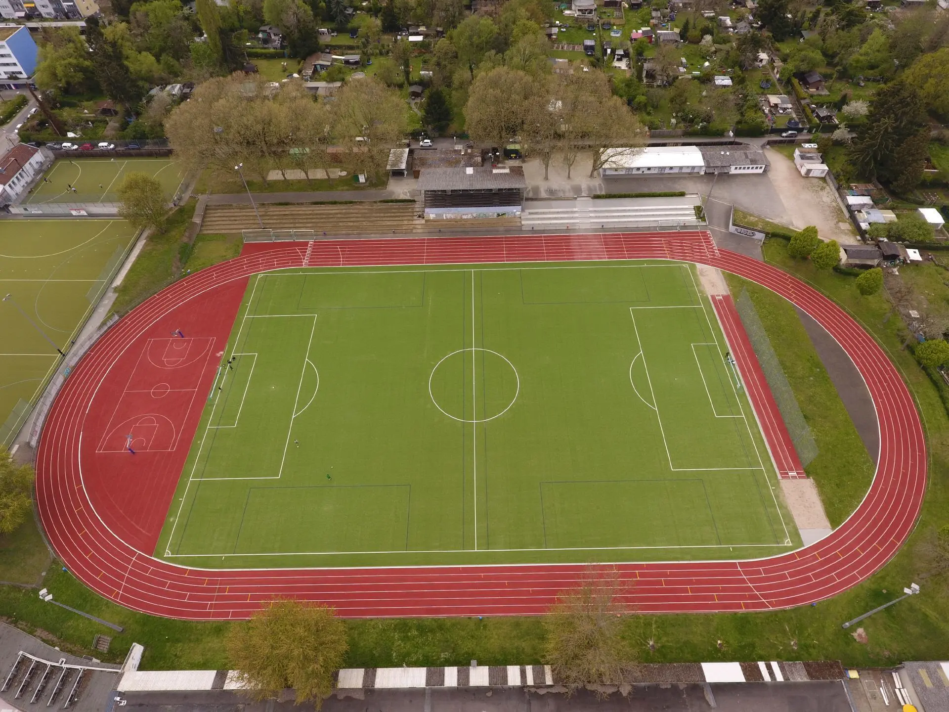 Luftaufnahme des Sportplatzes Kleinfeldchen